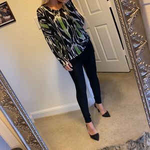 Missing label size M and see the measurement